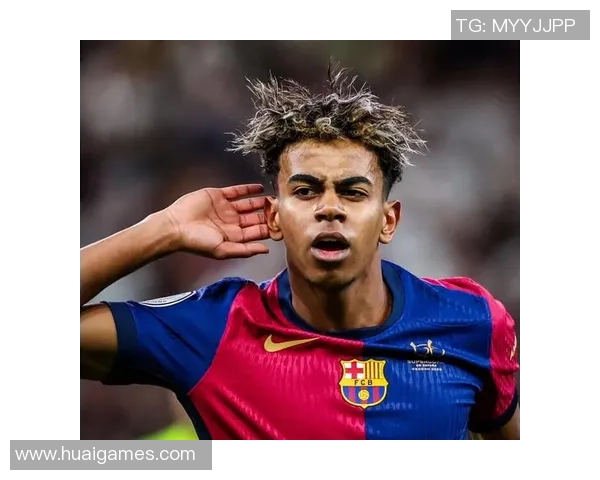 新赛季震撼开启 足球巨星加盟亮相助力球队冲击荣誉