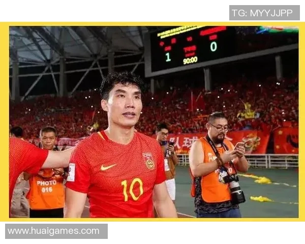 足球巨星泪洒赛场背后故事集锦：每一次泪水都是坚持与荣耀的见证